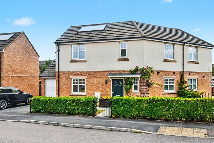 3 Bedroom Detached House To Rent In Gunnell Road, Corby, NN18