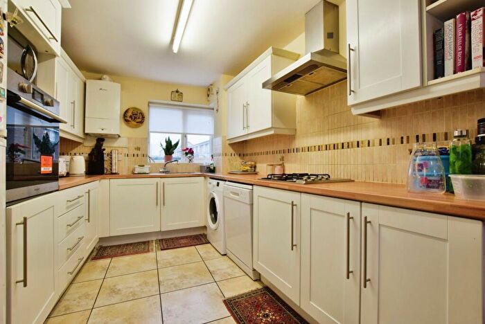 3 Bedroom End Of Terrace House For Sale In Epsom Avenue, Sale, Greater Manchester, M33