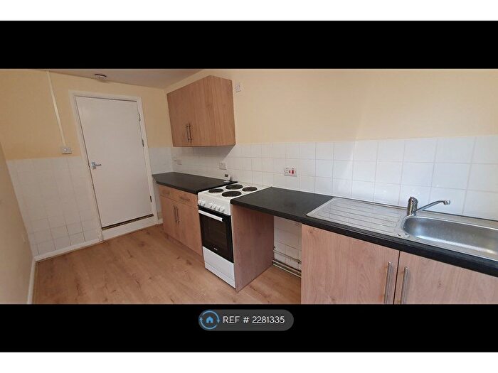 1 Bedroom Flat To Rent In Chesterfield Road North, Pleasley, Mansfield, NG19