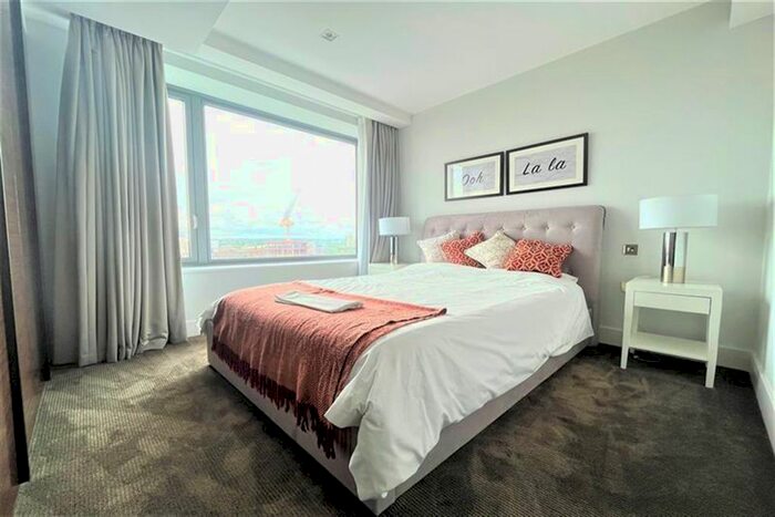 1 Bedroom Flat To Rent In The Corniche, Albert Embankment, SE1