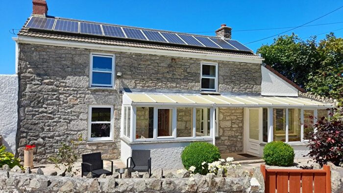 2 Bedroom Detached House For Sale In Gernick, Camborne, TR14