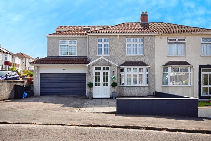 5 Bedroom Semi-Detached House For Sale In Ashdene Avenue, Bristol, BS5