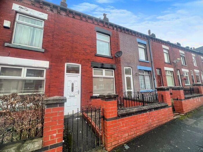 3 Bedroom Terraced House To Rent In Queensgate, Heaton, Bolton, BL1