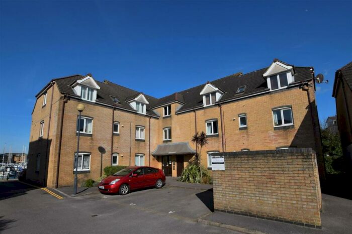 1 Bedroom Apartment To Rent In Atlantic Close, Ocean Village, Southampton, Hampshire, SO14