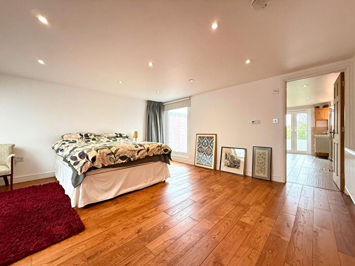 4 Bedroom Terraced House For Sale In William Road, Ashford, TN23