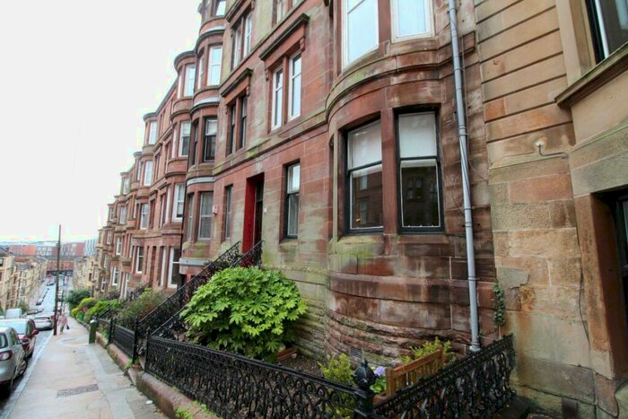 2 Bedroom Flat To Rent In Gardner Street, Glasgow, G11