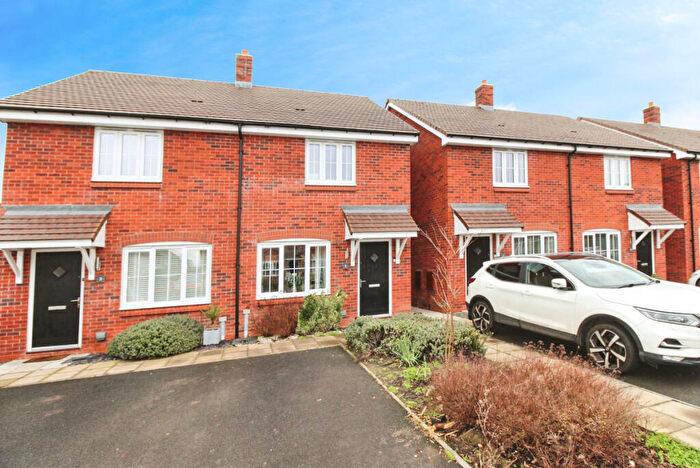 2 Bedroom Semi Detached House For Sale In Pattle Close, Upper Lighthorne, CV33