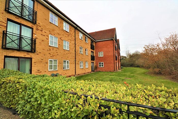 2 Bedroom Apartment For Sale In Flat, Trelawney Place, Howard Road, Chafford Hundred, Grays, RM16