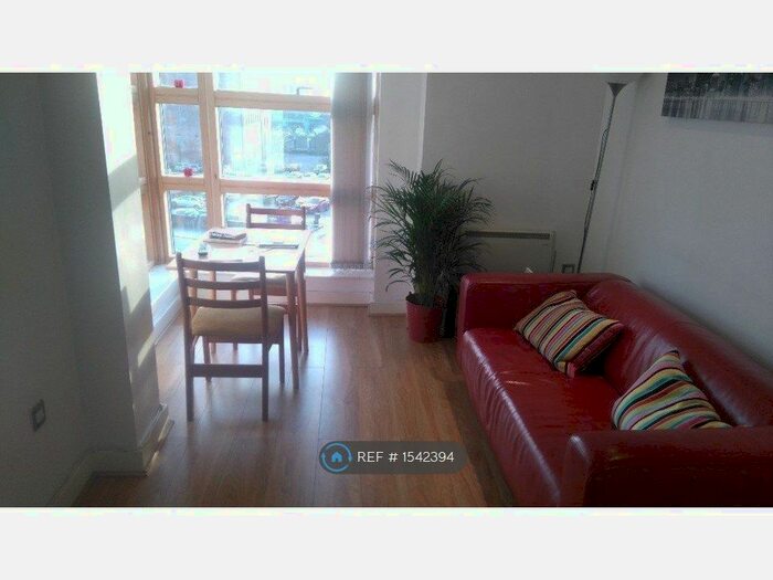 2 Bedroom Flat To Rent In Newton Street, Manchester, M1