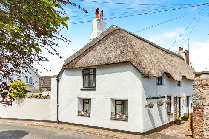 2 Bedroom End Of Terrace House For Sale In Eaton Place, Paignton, TQ4