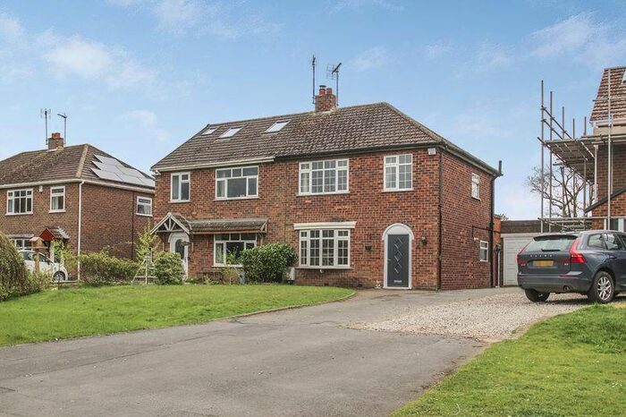 3 Bedroom Semi-Detached House For Sale In Brinklow, CV23