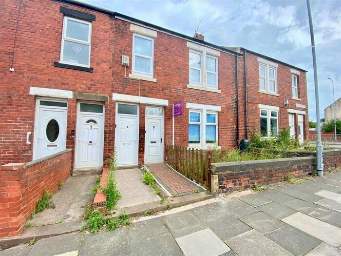 2 Bedroom Flat To Rent In Stuart Terrace, Felling, Gateshead, NE10