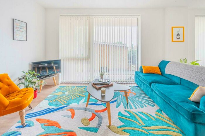 1 Bedroom Flat To Rent In Edwin Street, Canning Town, London, E16