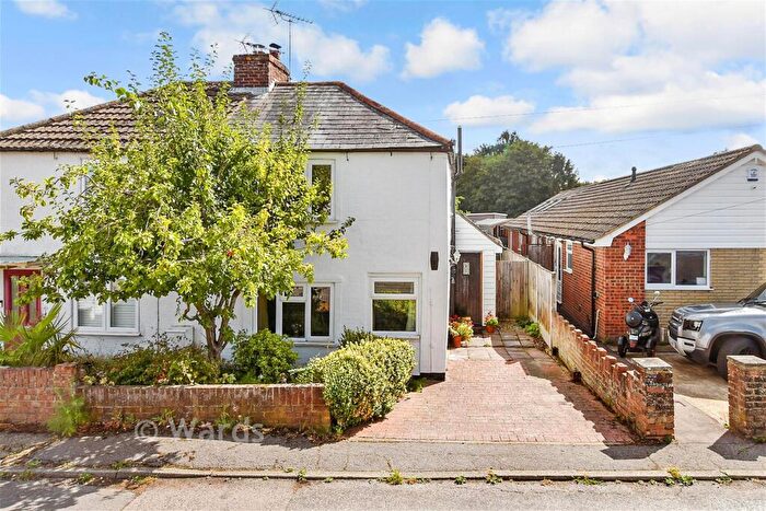 2 Bedroom Semi Detached House For Sale In School Lane, Blean, Canterbury, Kent, CT2