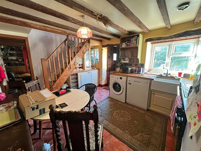 3 Bedroom End Of Terrace House For Sale In Forge Row, Lydbrook, GL17