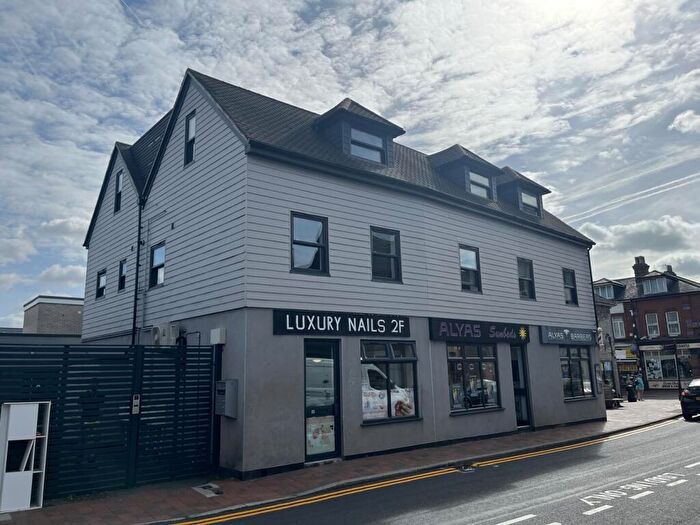 1 Bedroom Flat To Rent In Flat G Holborough Road, Snodland, Kent, ME6