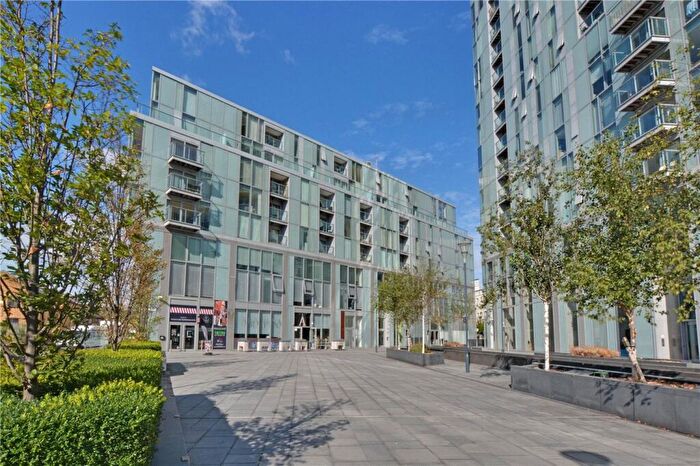 1 Bedroom Apartment For Sale In Atrium Heights, Little Thames Walk, Deptford, London, SE8