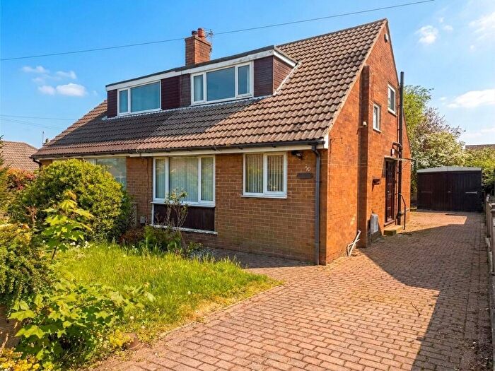 3 Bedroom Semi-Detached Bungalow For Sale In Marten Drive, Huddersfield, HD4