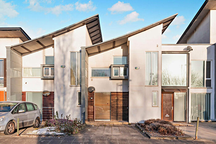 3 Bedroom Terraced House For Sale In Wren Way, Manchester, M11