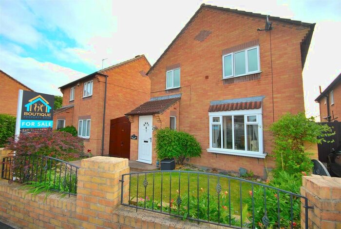 4 Bedroom Detached House For Sale In Cornlands, Norton, Malton, YO17