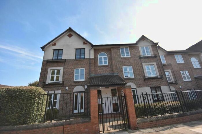 2 Bedroom Flat To Rent In Benwell Village Mews, Newcastle Upon Tyne NE15