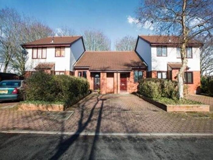 1 Bedroom Terraced Bungalow To Rent In Golf View, Ingol, Preston, PR2