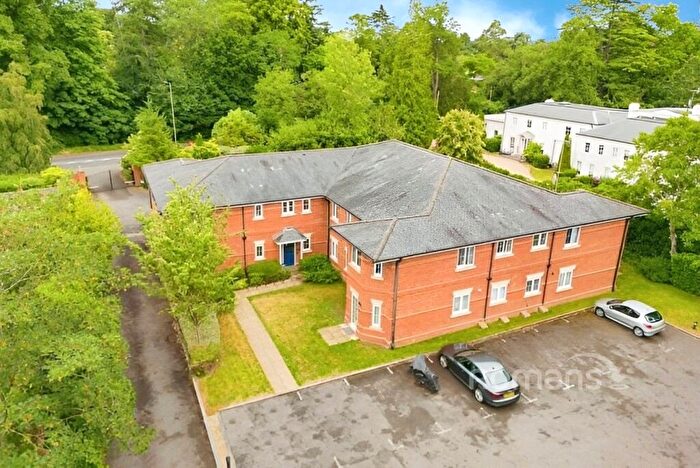 2 Bedroom Apartment For Sale In London Road, Sunningdale, Ascot, SL5