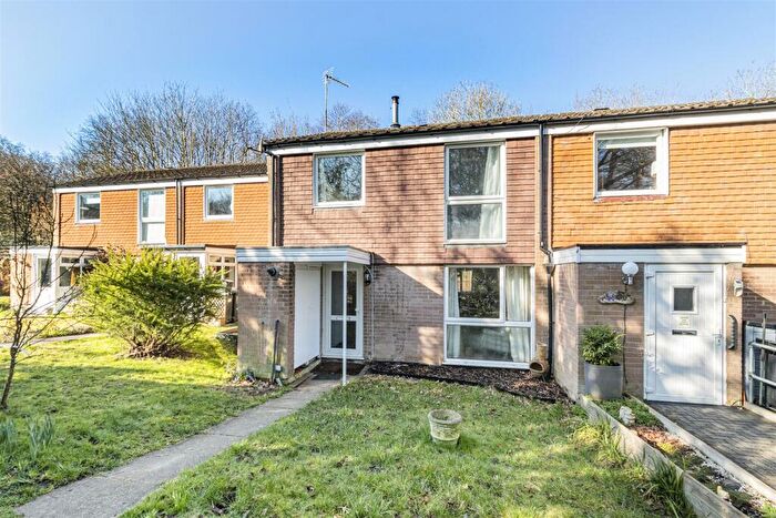 3 Bedroom Terraced House For Sale In Croftside, Vigo, DA13