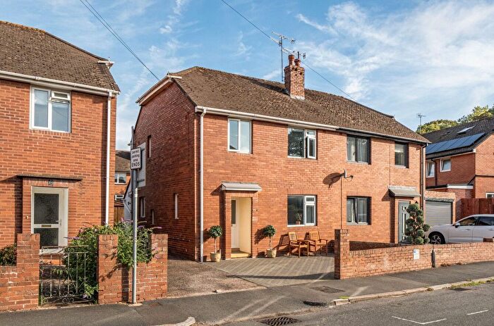3 Bedroom Semi-Detached House For Sale In Kingsway, Exeter, EX2