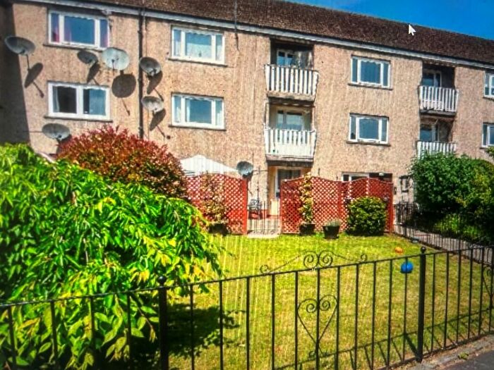 3 Bedroom Flat To Rent In The Wynd, Alva, Clackmannanshire, FK12