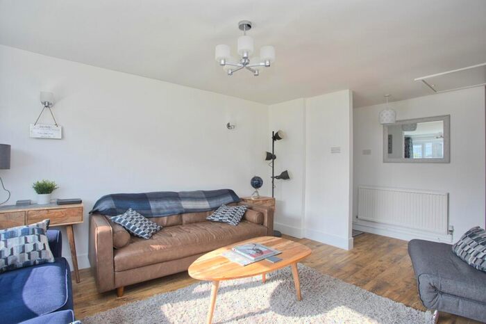 3 Bedroom Detached Bungalow For Sale In Bridge Down, Bridge, CT4