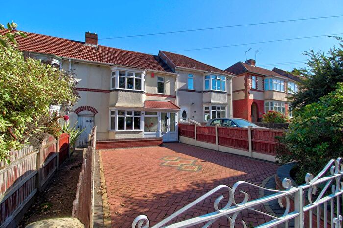 3 Bedroom Terraced House For Sale In Quarry Road, Dudley Wood, Dudley, DY2
