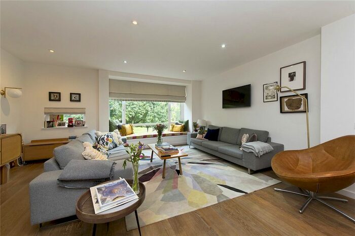 5 Bedroom Terraced House To Rent In Woodsford Square, London W14