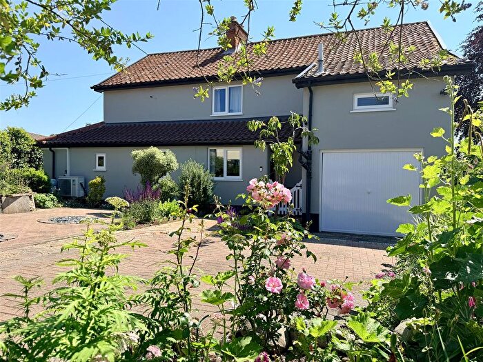 4 Bedroom Property For Sale In Stone Lane, Hingham, Norwich, NR9