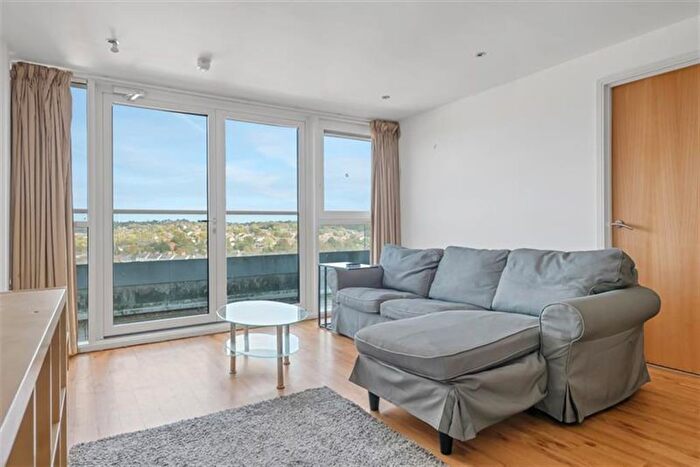 2 Bedroom Flat To Rent In Litmus Building, Huntingdon Street, Nottingham, NG1