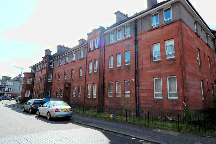 2 Bedroom Flat To Rent In Mitchell Avenue, Renfrew, PA4