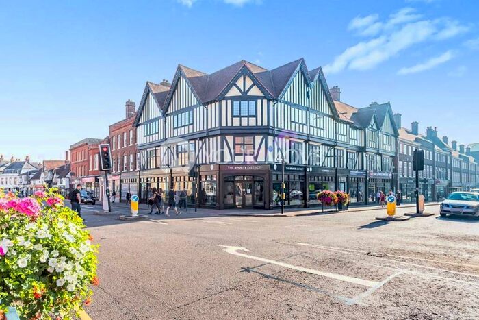 2 Bedroom Flat To Rent In Hermitage Road, Hitchin, Hertfordshire, SG5