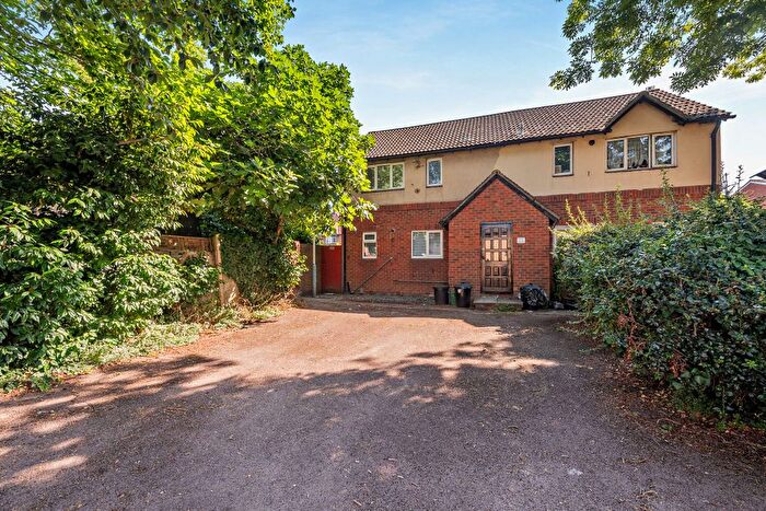 1 Bedroom Maisonette For Sale In New Garden Drive, West Drayton, UB7