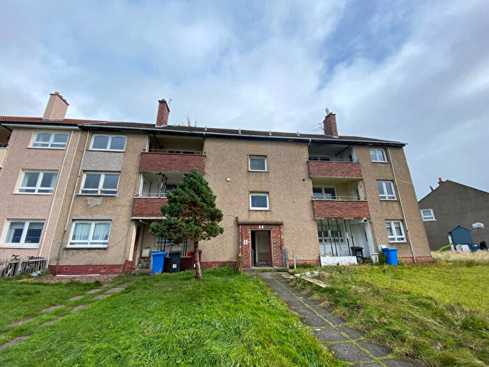 3 Bedroom Flat To Rent In Rowantree Avenue, Rutherglen, G73