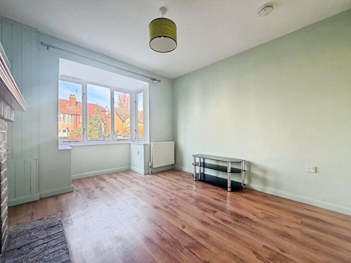 4 Bedroom House To Rent In Green End Road, CB4