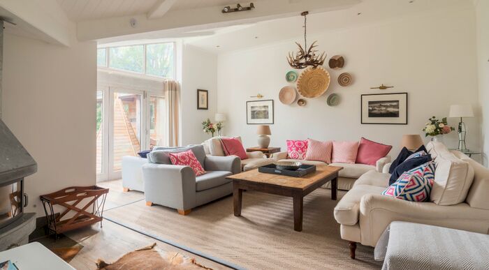 6 Bedroom Detached Bungalow To Rent In Moor Lane, OX15