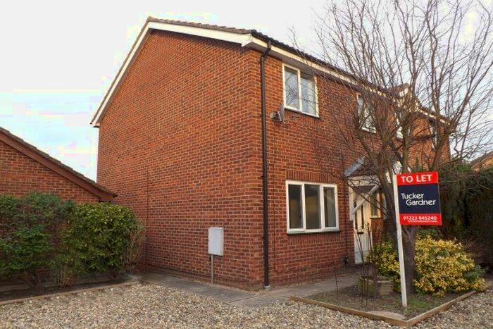 3 Bedroom Property To Rent In Harebell Close, Cambridge, CB1