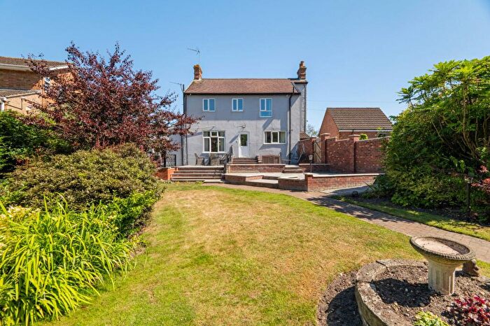 4 Bedroom Detached House For Sale In Station Road South, Belton, NR31