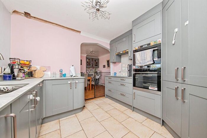 4 Bedroom Detached House For Sale In Charlottes, Copdock & Washbrook, Ipswich, IP8