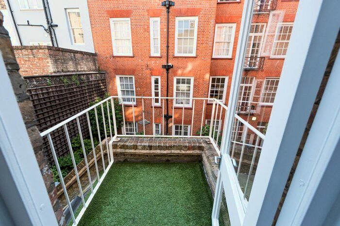 2 Bedroom Flat To Rent In Enford Street, London, W1H