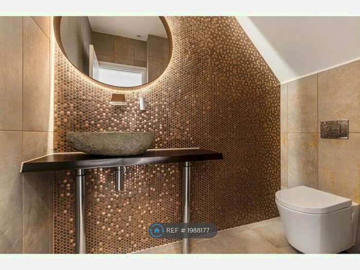 5 Bedroom Semi-Detached House To Rent In Parkfield Road, Ickenham, Uxbridge, UB10