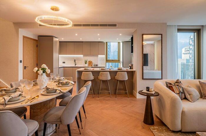 2 Bedroom Penthouse For Sale In One Thames Quay, E14