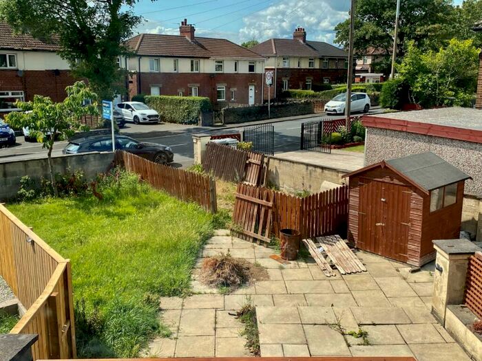 3 Bedroom Terraced House For Sale In Providence Street, Scholes, Cleckheaton, BD19