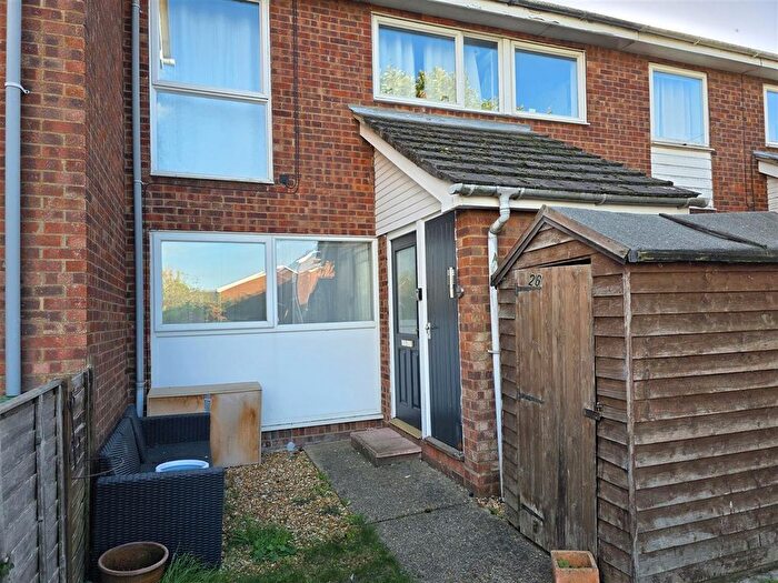 2 Bedroom Flat To Rent In Bottles Road, Warboys, PE28