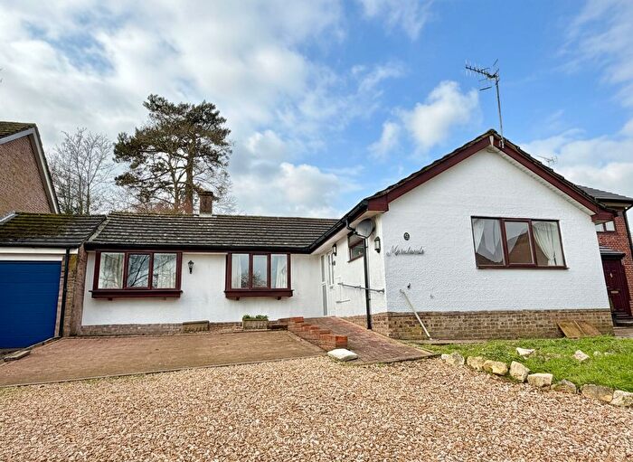 3 Bedroom Detached Bungalow For Sale In The Meadows, Lyndhurst, SO43